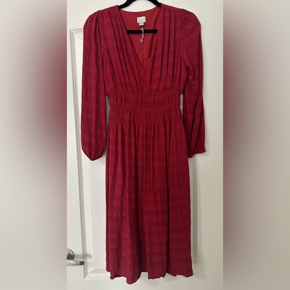 Red V-Neck Bishop Sleeve Midi Dress